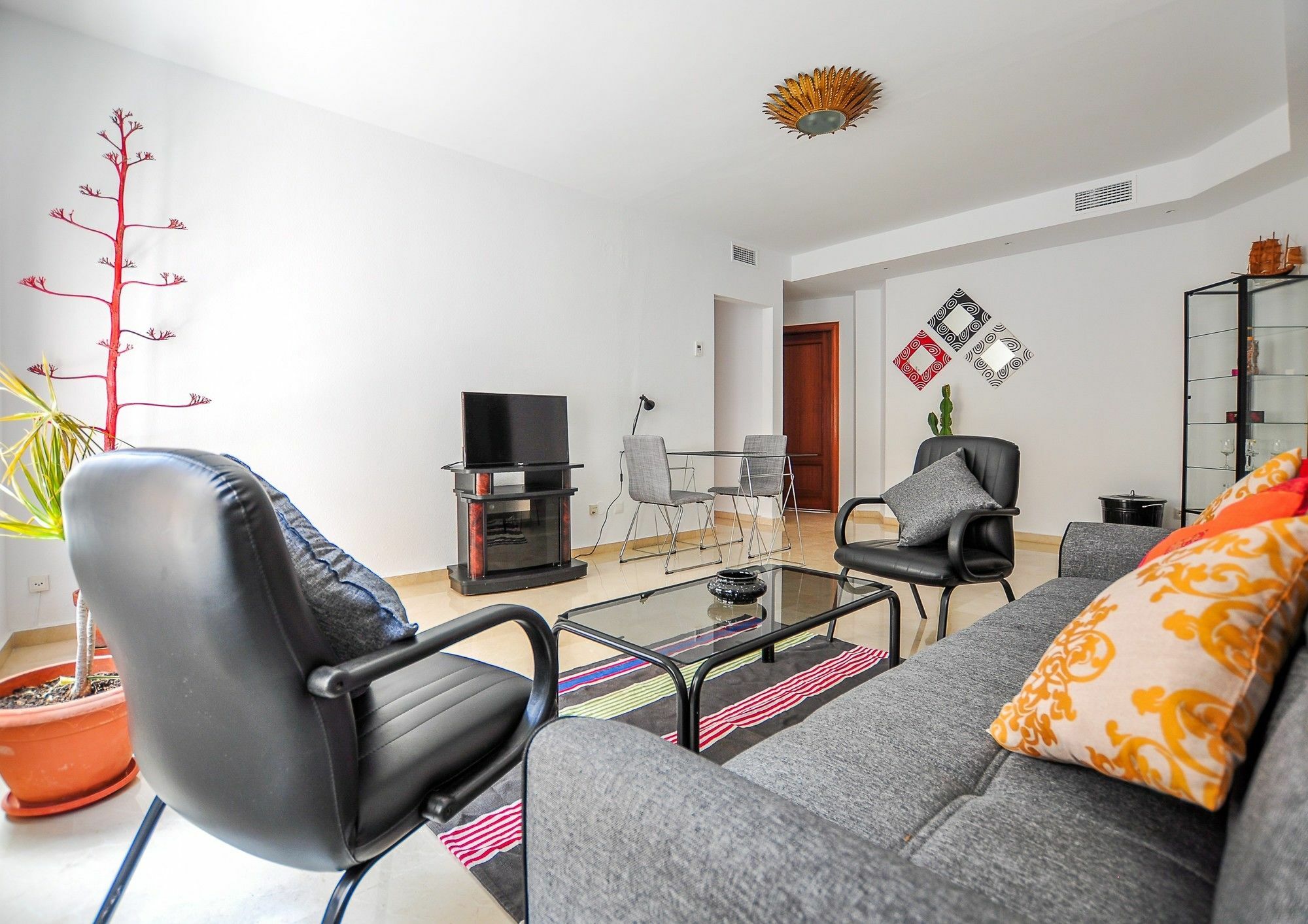 Echegaray4Malaga Apartment ภายนอก รูปภาพ